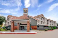 La Quinta Inn & Suites by Wyndham Dallas DFW Airport North Hotels in der Nähe von DeVry University