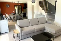 Villa with pool Hotels in Les Arcs