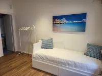 Mondello studio apartment a stone's throw from the sea