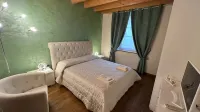 Entire and new apartment for VINITALY 2025 Hotels in Negrar di Valpolicella