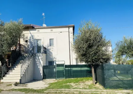 Casa Venere "A" Costa dei Trabocchi - Rocca San Giovanni 9 min drive from the sea Отели рядом с достопримечательностью «Chiesa di Fossacesia Marina»