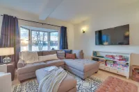 Waterfront Lake City Home w/ Deck & Boat Dock! Hotel di Cadillac