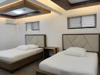 Aurora Villas and Cabin Resort Hotel di Mabalacat