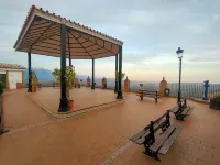 Estudio Panorámico Comares