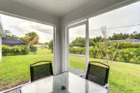 Screened Porch Port Charlotte Home, 4 Mi to Beach - badewanne