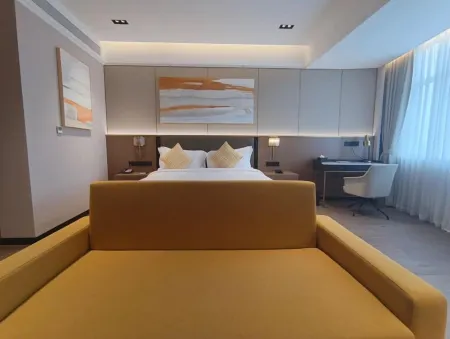 Golden Tulip Kin-Oasis Kinshasa Отели в г. Люкенга