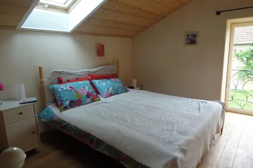 Gîte des quatre chemins near Cluny in Burgundy in a green setting Hotel a La Vineuse