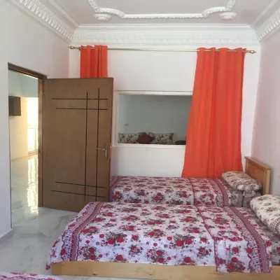 --Quartier Belgium --- Hotels in Souani