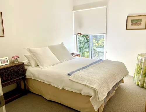 So Central. Walk to Beach. Peaceful Setting Hotels in Torquay