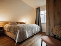 Lieblingshof House 3 - Holidays under the thatch and close to the Baltic Sea Hotels in Born