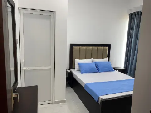 2-bedroom apartment in beautiful Dehiwala-Mount Lavinia with AC, WiFi Отели рядом со станцией Mount Lavinia Railway Station