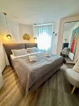 Stylish granny apartment with box-spring bed - Wifi