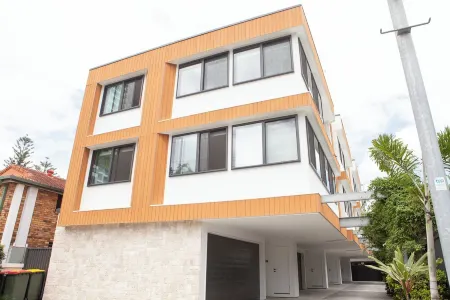 Private Luxury Rooftop Apartment in Burleigh Heads