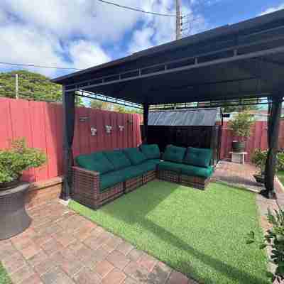 Charming 3-bedroom house pool house with WiFi, AC in Pompano Beach Hotel Exterior
