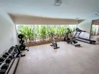 Ripples:Pool facing/RiverView/7 mins to Coco Beach Hotels in Nerul