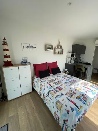 Atypical studio with all comforts