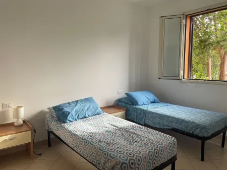 Donna Lopes, seaside cottage and pool Отели в г. Кампофеличе-ди-Рочелла