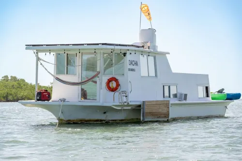 Beautiful Houseboat in Key West