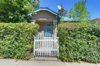 Charming Durango Home < Half-mi to Downtown! - بيت ضيافة