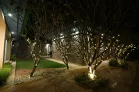 LM Farms Hotel a 