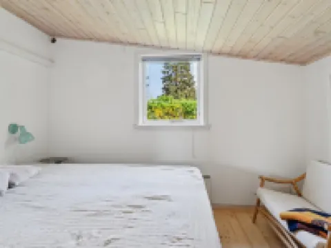 "Bassi" - 650m from the Sea