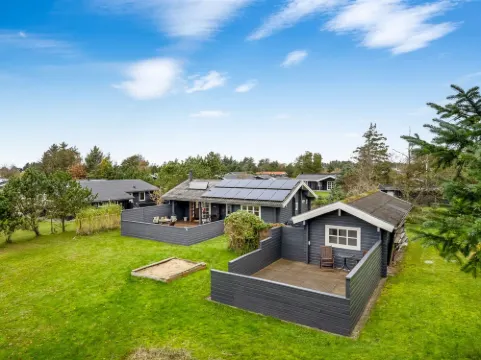 "Tammo" - 1.1km from the sea