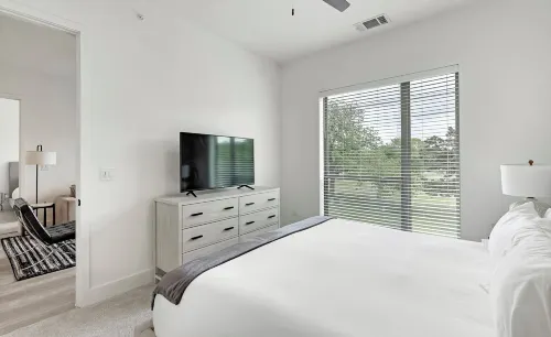 Landing Apartments Denton