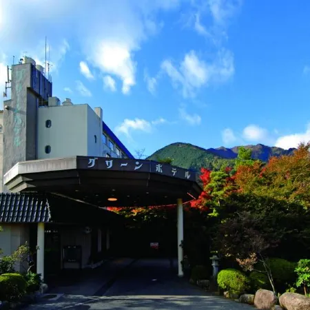 Green Hotel