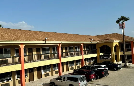 得克薩斯套房旅館-大學路市中心