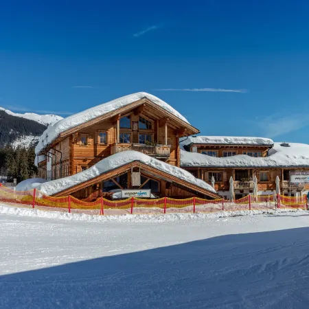 Apartment with Sauna and Ski In Out