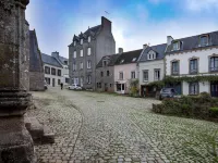 Stone House in Kersiny near the Beach