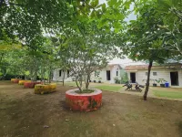 Green View Resort Các khách sạn ở Wavarle