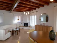 Villa in Panormo with Private Pool & Beach Nearby - 3-Star