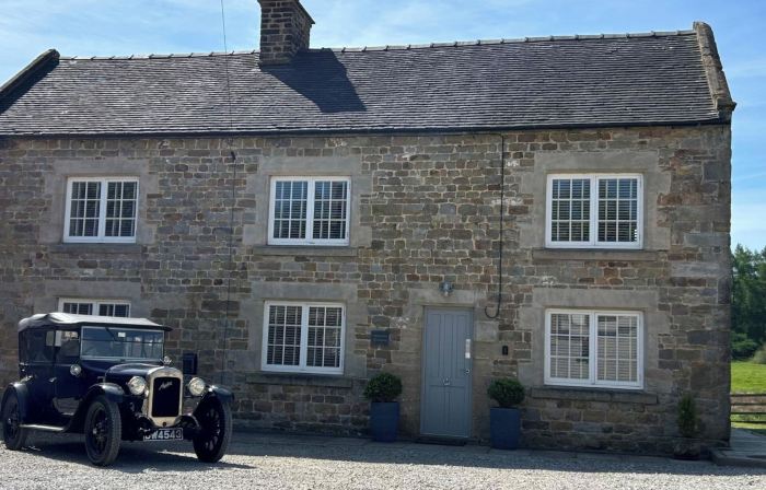 Farmhouse - Sleeps 6 - Near Alton Towers Peak Dist