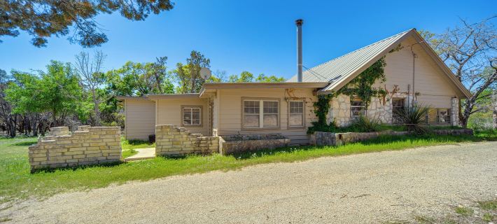 Kerrville Area Home w/ Outdoor Entertainment Space Hotels in Kerr County