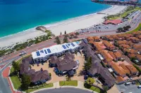 Quality Resort Sorrento Beach Hotels in Madeley