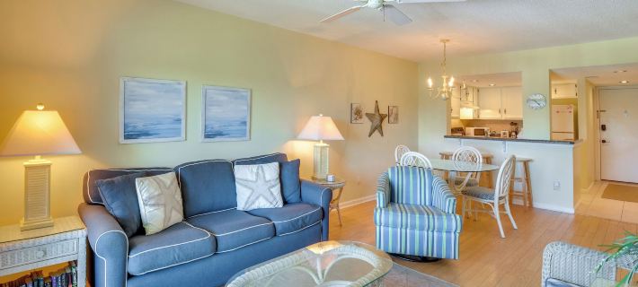 St. Augustine Condo Near Flagler College & Beach! 세인트 어거스틴 비치 호텔