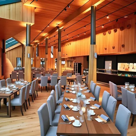 Nova Skyland Hotel