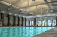 Royale Palms Condominiums