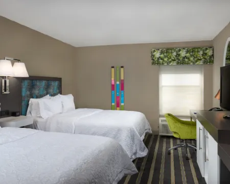 ハンプトン イン バイ ヒルトン イーグル パス イーグル・パスのホテル