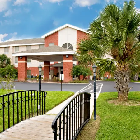 Holiday Inn Express & Suites WESLACO by IHG