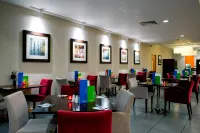 Holiday Inn Express ROTHERHAM - NORTH by IHG - Frühstück
