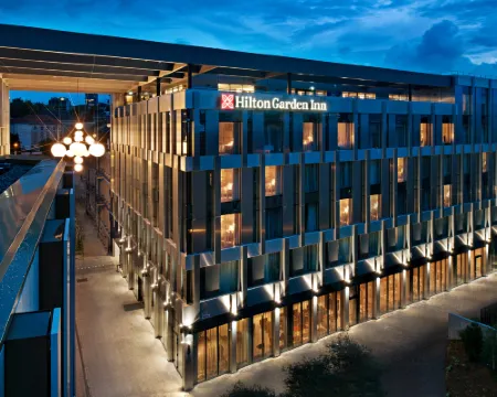 ヒルトン ガーデン イン ヴィリニュス シティ センター ヴィリニュスのホテル