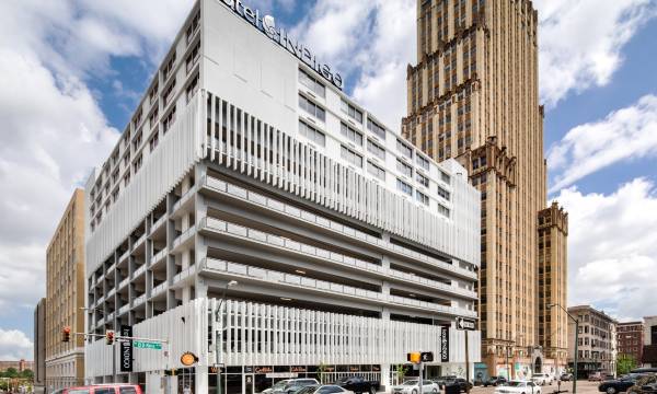 Hotel Indigo Memphis Downtown by IHG
