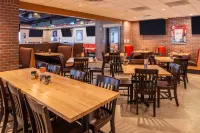 Hilton Garden Inn Kansas City Airport - breakfast