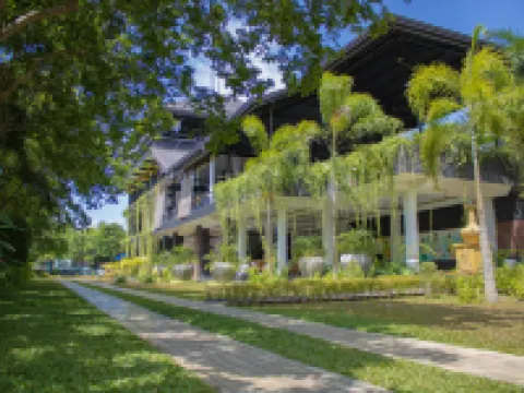 Sigiriya Kingdom Resort Hotels in Dambulla