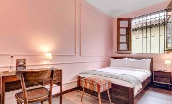 Chic 4BR Getaway in Vibrant La Candelaria