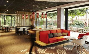 Ibis London Thurrock M25