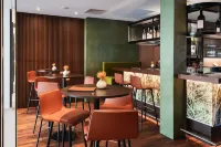 Holiday Inn Innsbruck - ที่มีบาร์