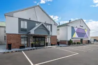 Spark by Hilton Kimball Hotels in Marion County